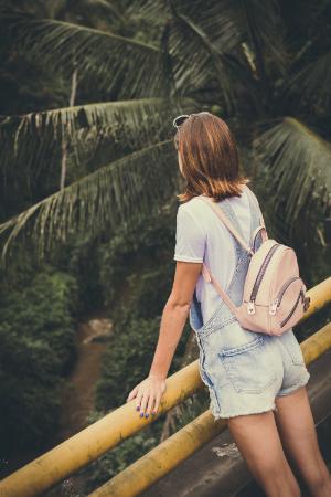 best-backpacks-for-women-featured