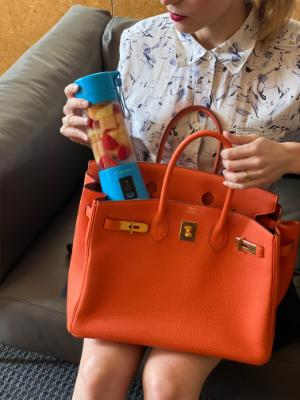 big-shoulder-bags-for-ladies-featured