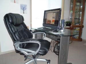 office-chair-featured